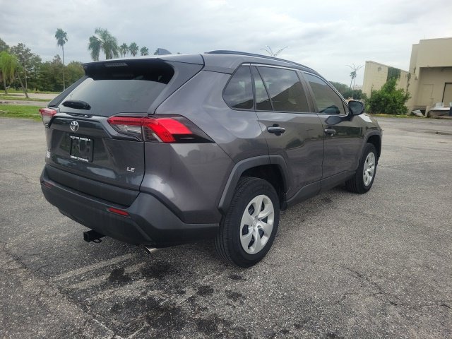Used 2021 Toyota RAV4 LE FWD image 6