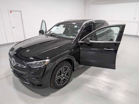 Used 2026 Mercedes-Benz GLC 300 4MATIC image 14