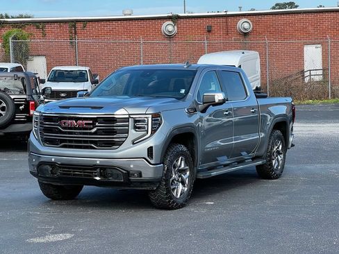 Used 2025 GMC Sierra 1500 SLT w/ SLT Premium Plus Package AWD/4WD image 12