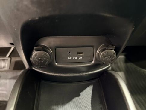 Used 2013 Kia Soul + FWD image 18