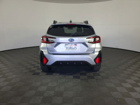 Used 2024 Subaru Crosstrek 2.0i Premium AWD/4WD image 5