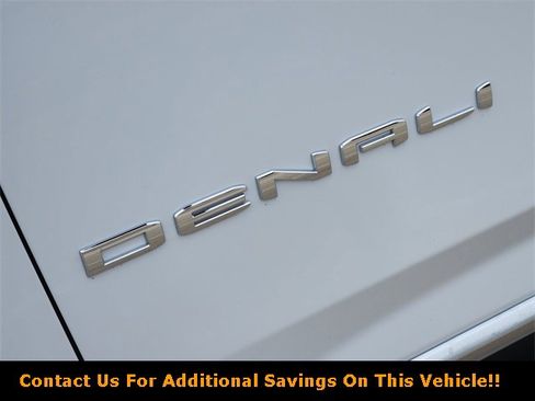 New 2026 GMC Yukon XL Denali w/ Sun & Power Step Package image 8