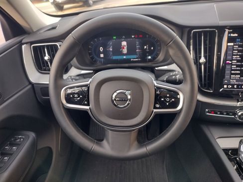 New 2025 Volvo XC60 B5 Plus w/ Protection Package Premier image 19
