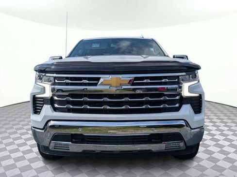 Used 2023 Chevrolet Silverado 1500 LTZ AWD/4WD image 7
