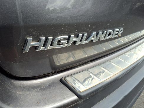 Used 2018 Toyota Highlander XLE image 4