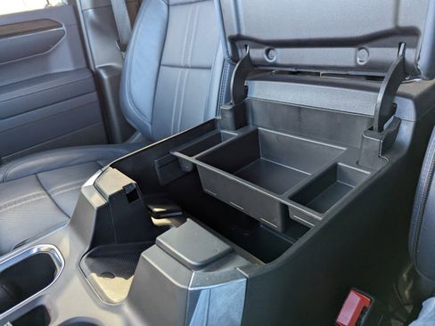 Certified 2024 Chevrolet Silverado 1500 High Country w/ Technology Package image 29