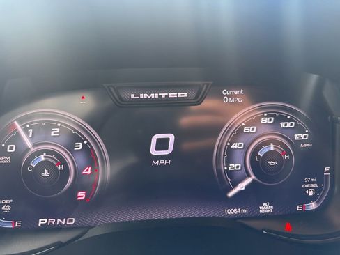 Used 2023 RAM 3500 Limited AWD/4WD image 11