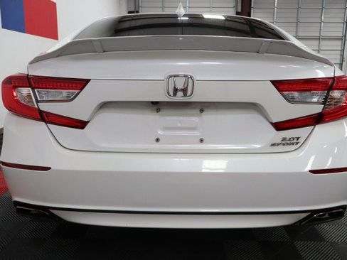 Used 2018 Honda Accord Sport image 22