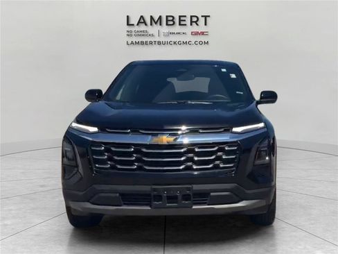 Used 2026 Chevrolet Equinox LT AWD/4WD image 8