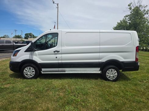Used 2025 Ford Transit 250 Low Roof w/ Exterior Upgrade Package RWD image 4