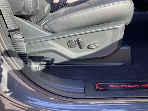 New 2025 Ford F150 Lariat w/ Equipment Group 501A Mid image 32