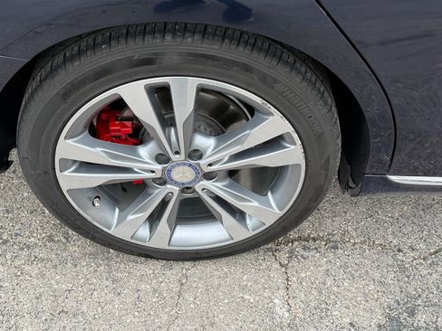 Used 2017 Mercedes-Benz C 300 Sedan image 22