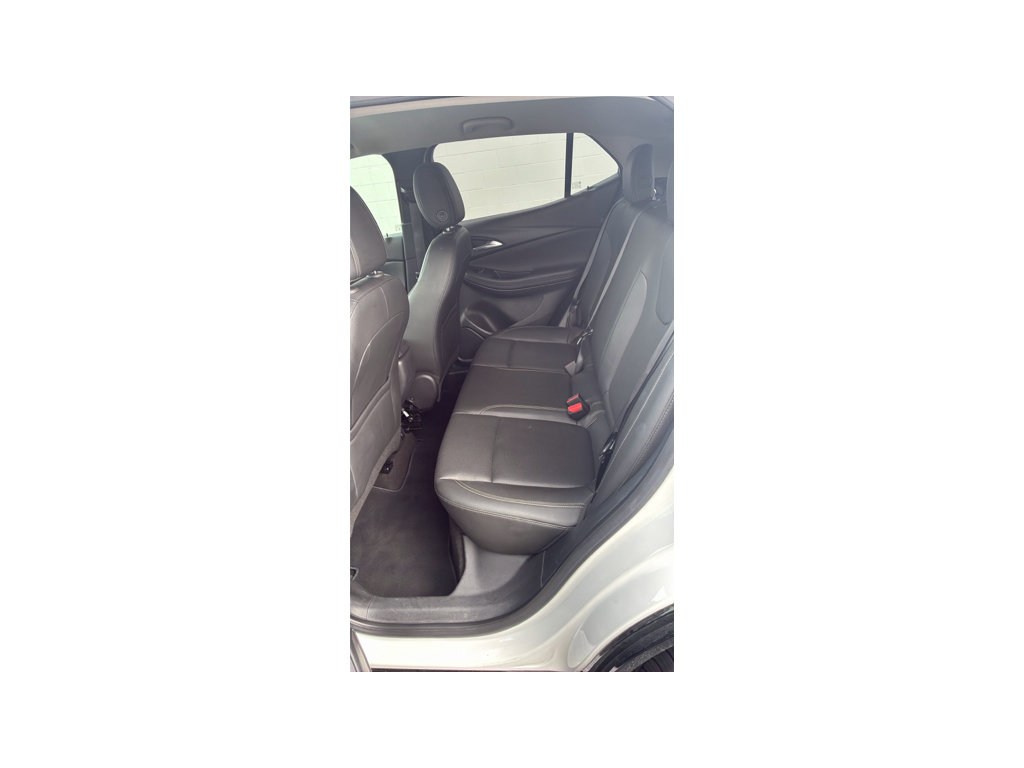 Used 2024 Buick Encore GX Sport Touring FWD image 10