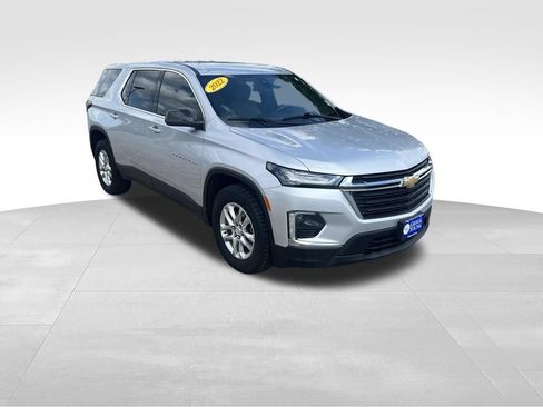 Used 2022 Chevrolet Traverse LS AWD/4WD image 8