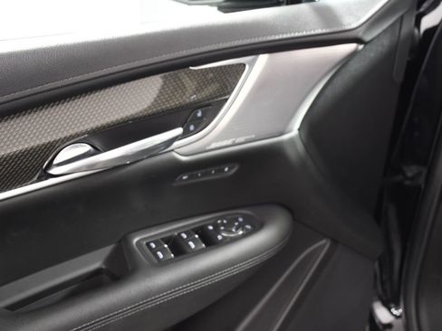 Used 2021 Cadillac XT5 Sportv AWD/4WD image 15
