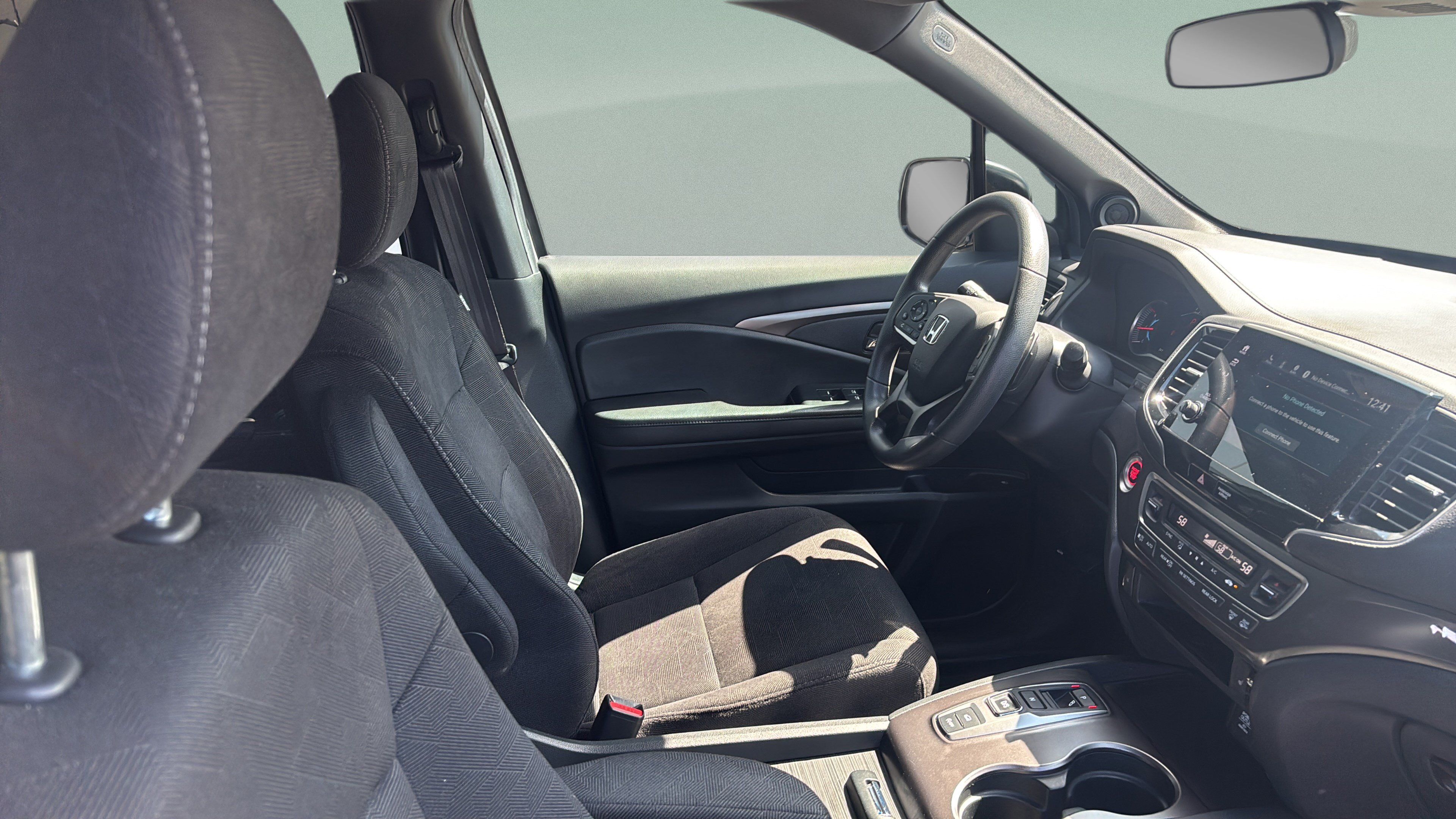 Used 2022 Honda Pilot Sport image 27