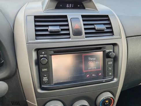 Used 2013 Toyota Corolla S FWD image 26