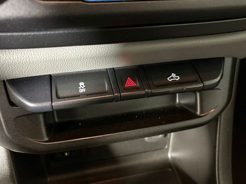 Used 2022 Chevrolet Colorado W/T w/ Custom Special Edition image 29