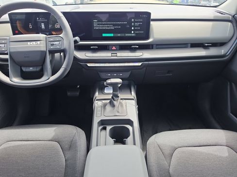 New 2027 Kia Seltos S FWD image 14