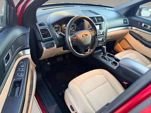 Used 2016 Ford Explorer FWD image 11