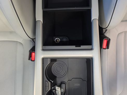 Used 2024 Hyundai Palisade SEL FWD image 33