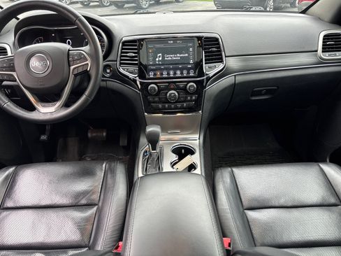 Used 2019 Jeep Grand Cherokee Limited w/ Luxury Group II image 28