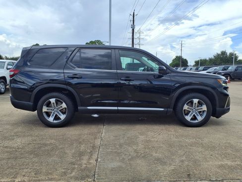 Used 2023 Honda Pilot EX-L image 11