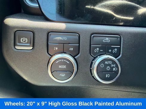 Used 2024 GMC Sierra 1500 Elevation AWD/4WD image 16