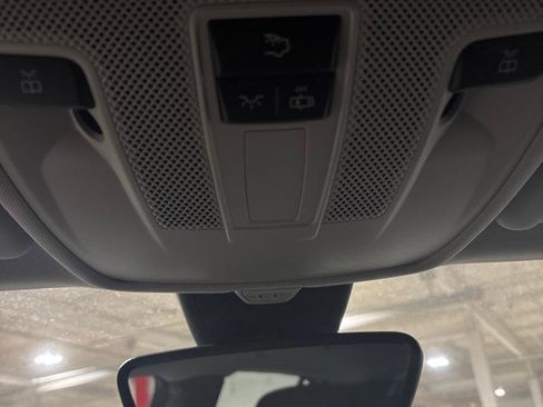 Used 2018 INFINITI QX30 Premium w/ Cargo Package image 19