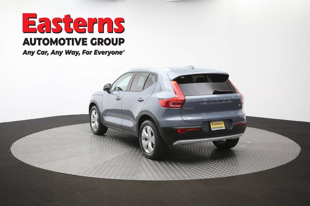 Used 2021 Volvo XC40 T4 Momentum FWD image 66