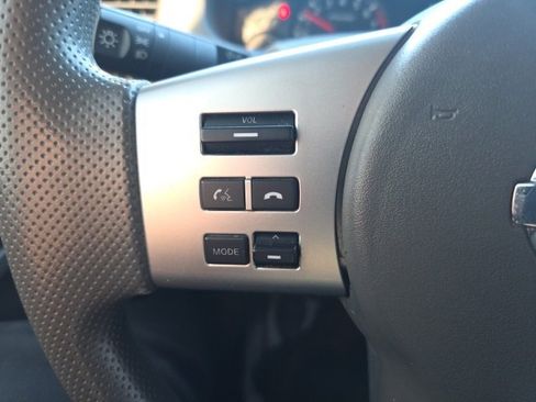 Used 2015 Nissan Frontier S image 14