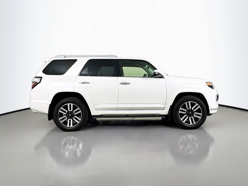 Certified 2021 Toyota 4Runner Limited AWD/4WD image 8