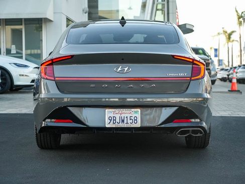 Used 2022 Hyundai Sonata Limited w/ Cargo Package FWD image 9