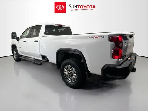 Used 2025 Chevrolet Silverado 2500 W/T AWD/4WD image 4