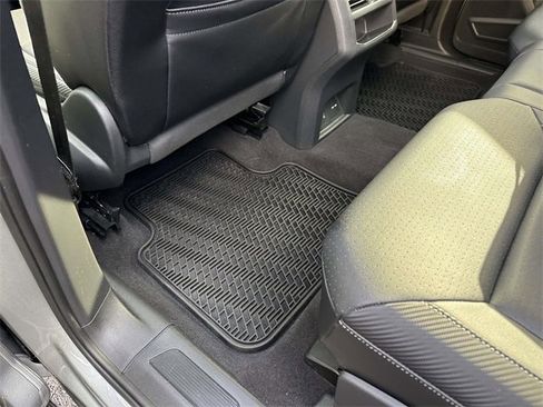 Certified 2021 Volkswagen Atlas Cross Sport SE image 14