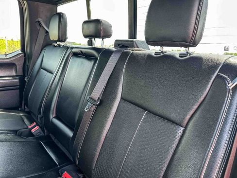 Used 2020 Ford F150 Lariat RWD image 19