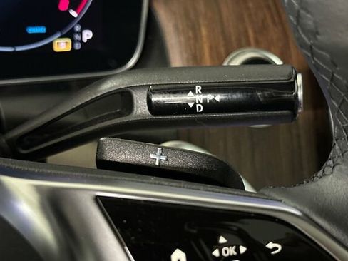 Used 2025 Mercedes-Benz GLC 300 GLC 300 image 34