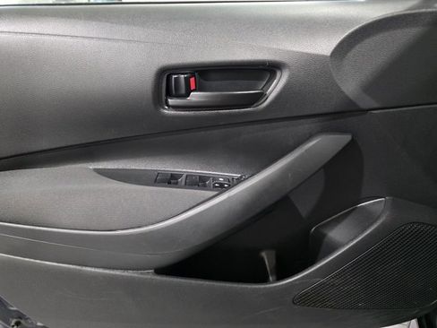 Used 2023 Toyota Corolla LE image 10