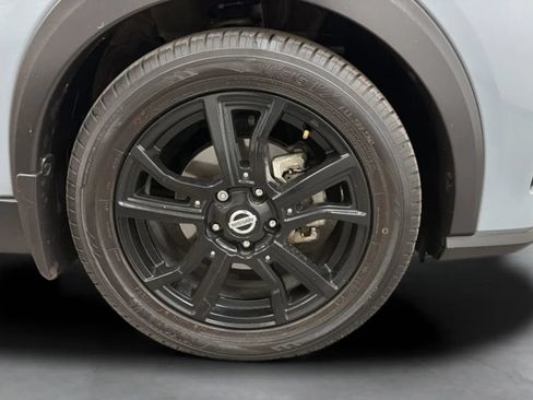 Used 2021 Nissan Kicks SR FWD image 23