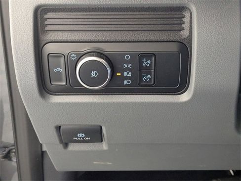 Used 2024 Ford F350 XLT image 15