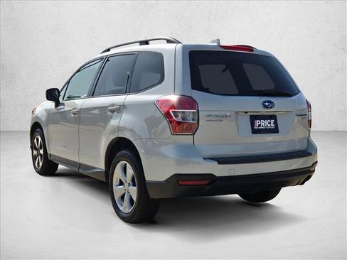Used 2016 Subaru Forester 2.5i Premium AWD/4WD image 8