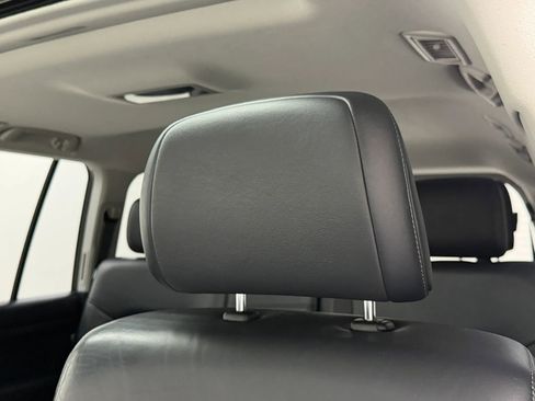 Used 2018 Toyota Land Cruiser AWD/4WD image 39