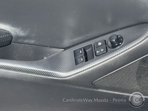 Used 2019 MAZDA MX-5 Miata RF Grand Touring w/ GT-S Package image 18