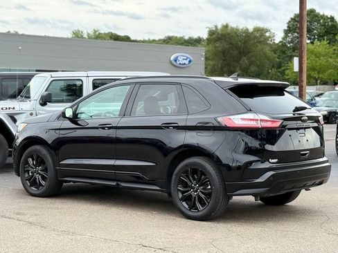 Certified 2024 Ford Edge SE w/ Black Appearance Package AWD/4WD image 37