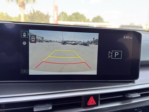 New 2026 Kia Sorento LX FWD image 15