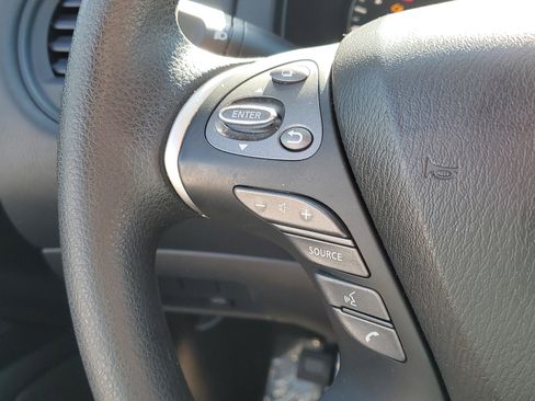 Certified 2020 Nissan Pathfinder S image 23