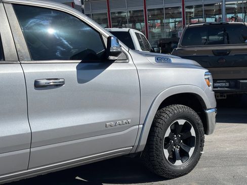 Used 2019 RAM 1500 Laramie AWD/4WD image 4