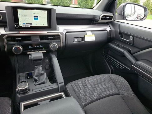 New 2026 Toyota 4Runner SR5 image 12