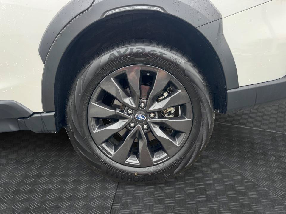 Used 2024 Subaru Outback Onyx Edition AWD/4WD image 26