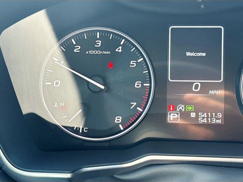 Used 2025 Subaru Outback Limited AWD/4WD image 14